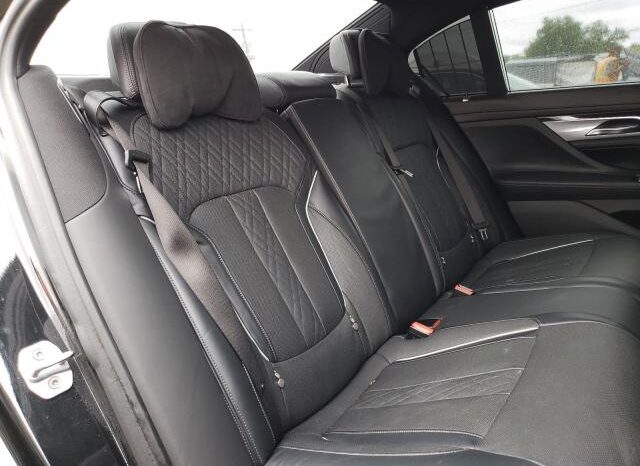 
								2019 BMW 7 series full									
