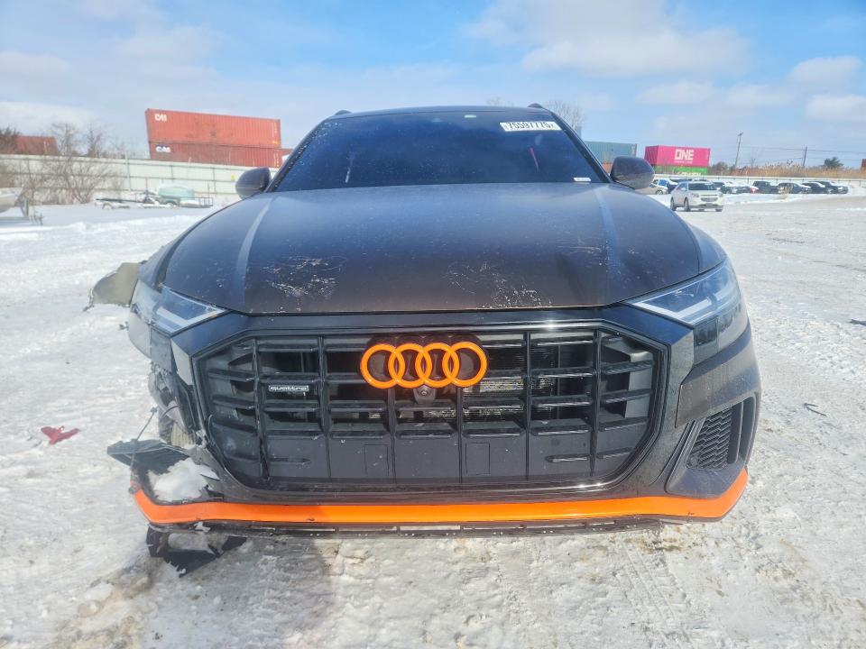 2021 Audi Q8