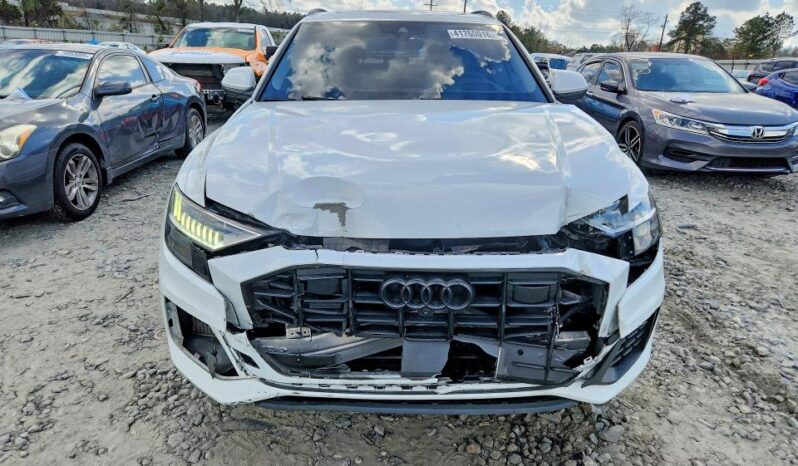 
								2019 Audi Q8 full									