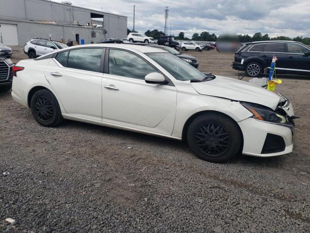 2023 Nissan Altima s