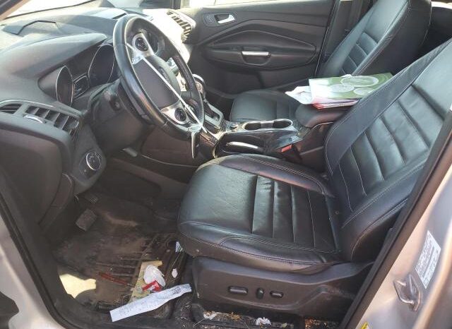 
								2015 Ford Escape tit full									