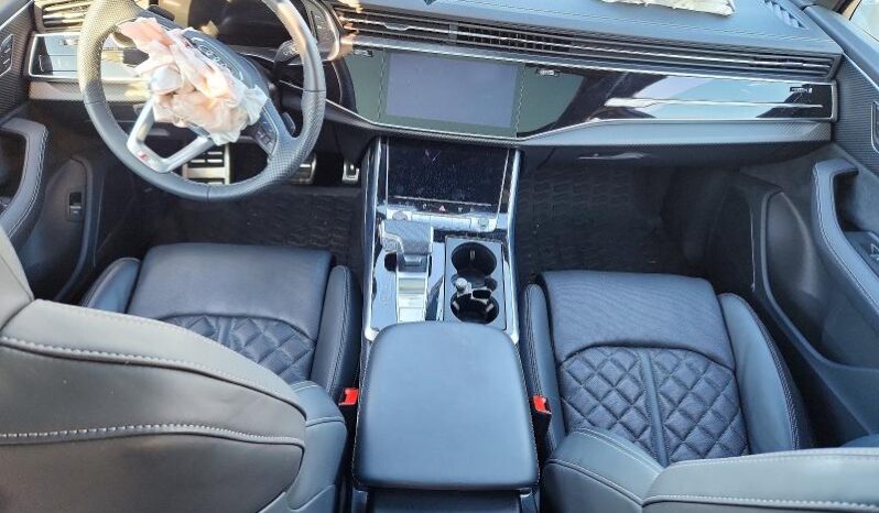 
								2025 Audi Sq7 full									