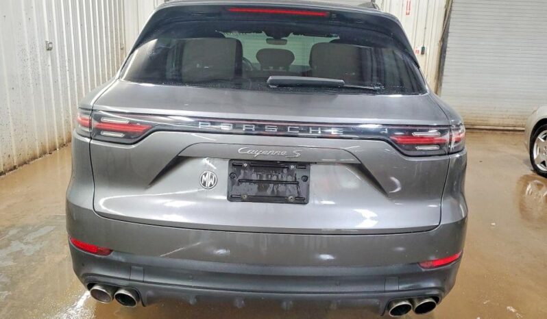 
								2020 Porsche Cayenne full									