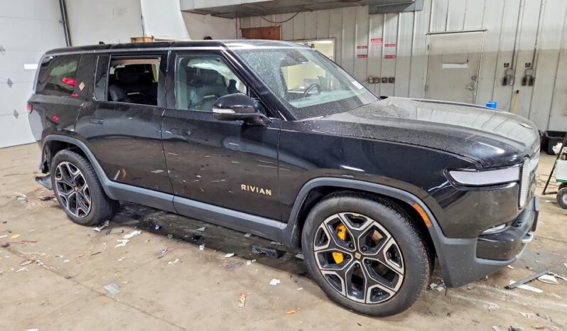 
								2022 Rivian R1s full									
