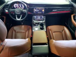 
										2019 Audi Q8 full									