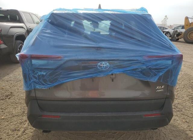 
								2022 Toyota Rav4 full									