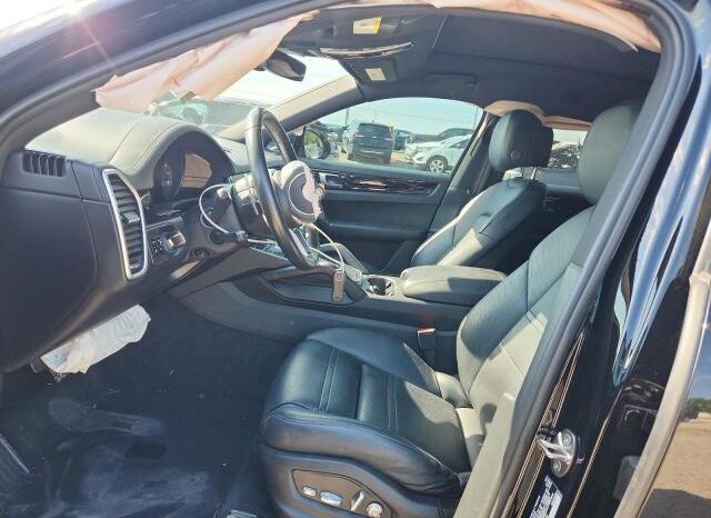 
								2020 Porsche Cayenne full									