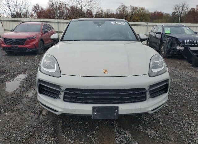 
								2021 Porsche Cayenne full									
