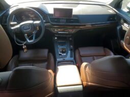 
										2020 Audi Q5 full									