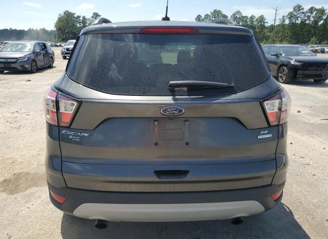 
								2018 Ford Escape se full									