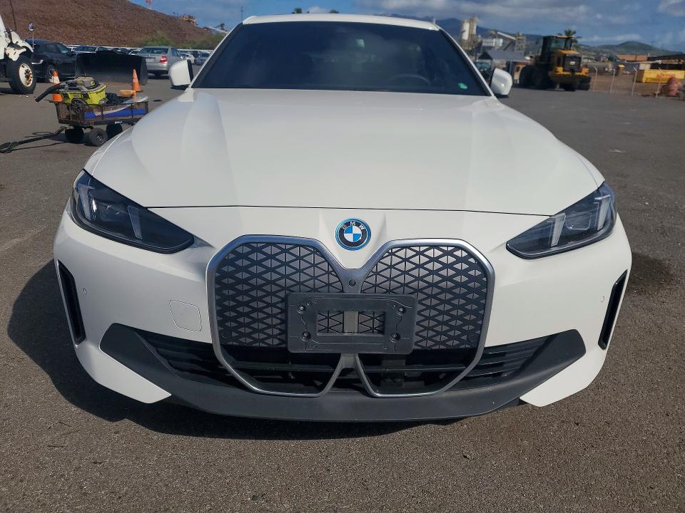 2025 BMW I4