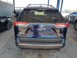 
										2020 Toyota Rav4 full									