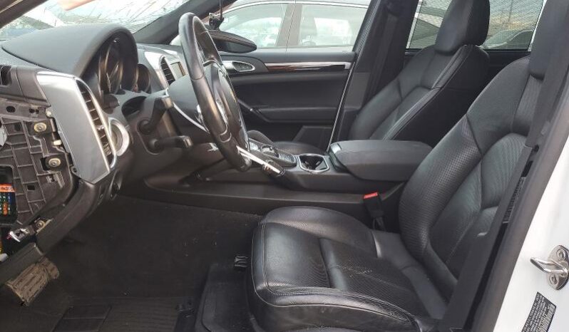 
								2013 Porsche Cayenne full									