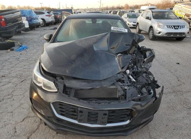 
								2018 Chevrolet Cruze full									