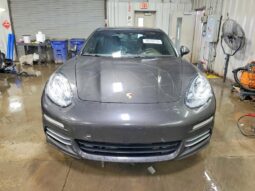 
										2015 Porsche Panamera full									