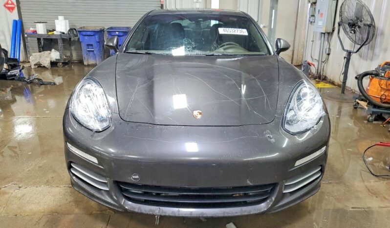 
								2015 Porsche Panamera full									
