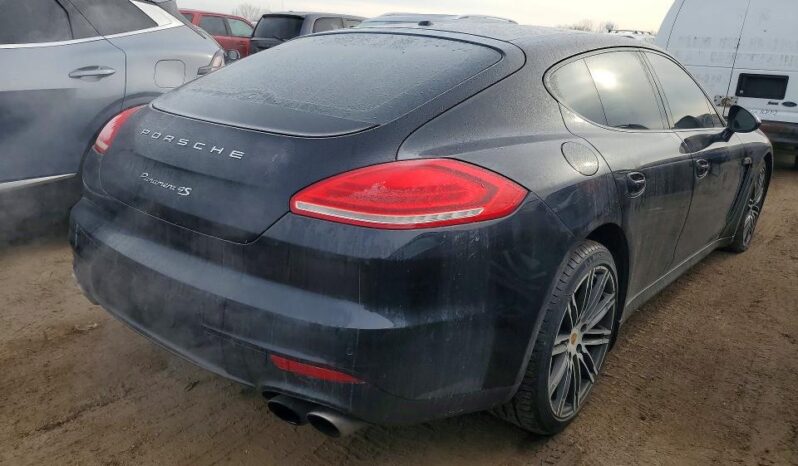 
								2016 Porsche Panamera full									