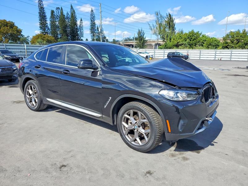 2024 BMW X4