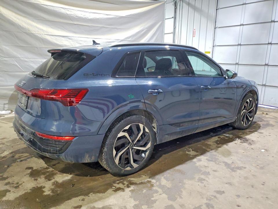 2024 Audi Q8