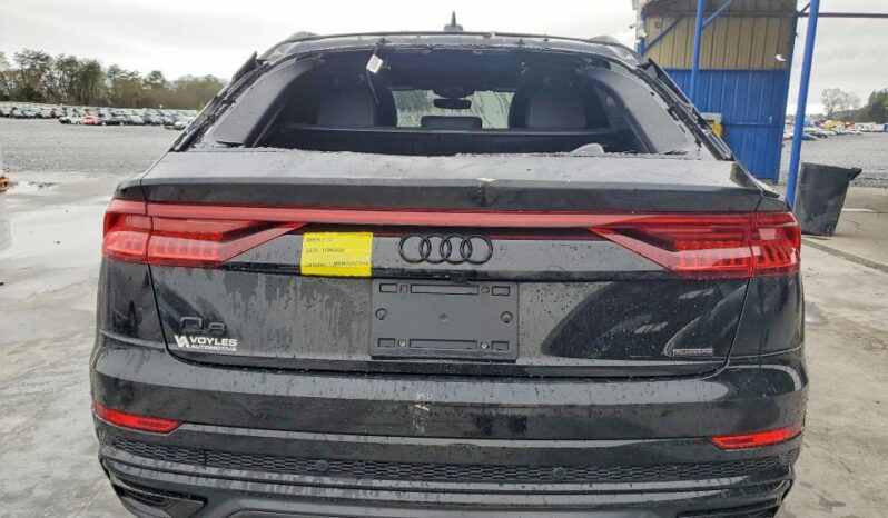
								2023 Audi Q8 full									