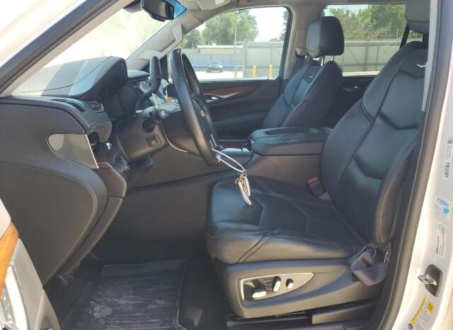 
								2016 Cadillac Escalade full									