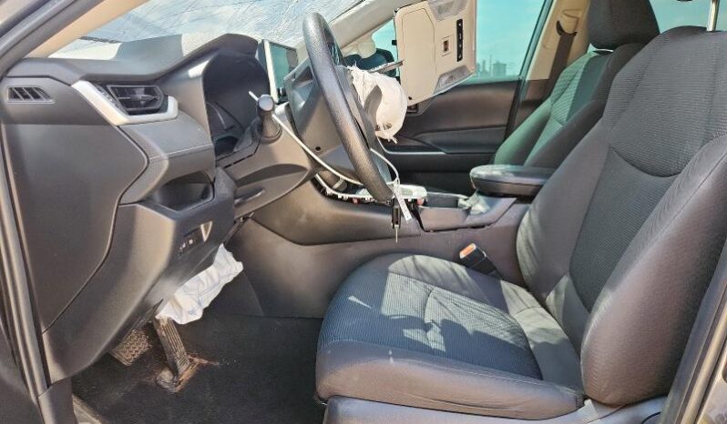 
								2023 Toyota Rav4 full									