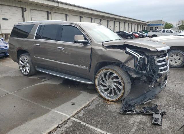
								2015 Cadillac Escalade full									