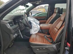 
										2023 Gmc Yukon full									