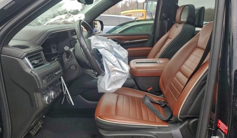 
								2023 Gmc Yukon full									