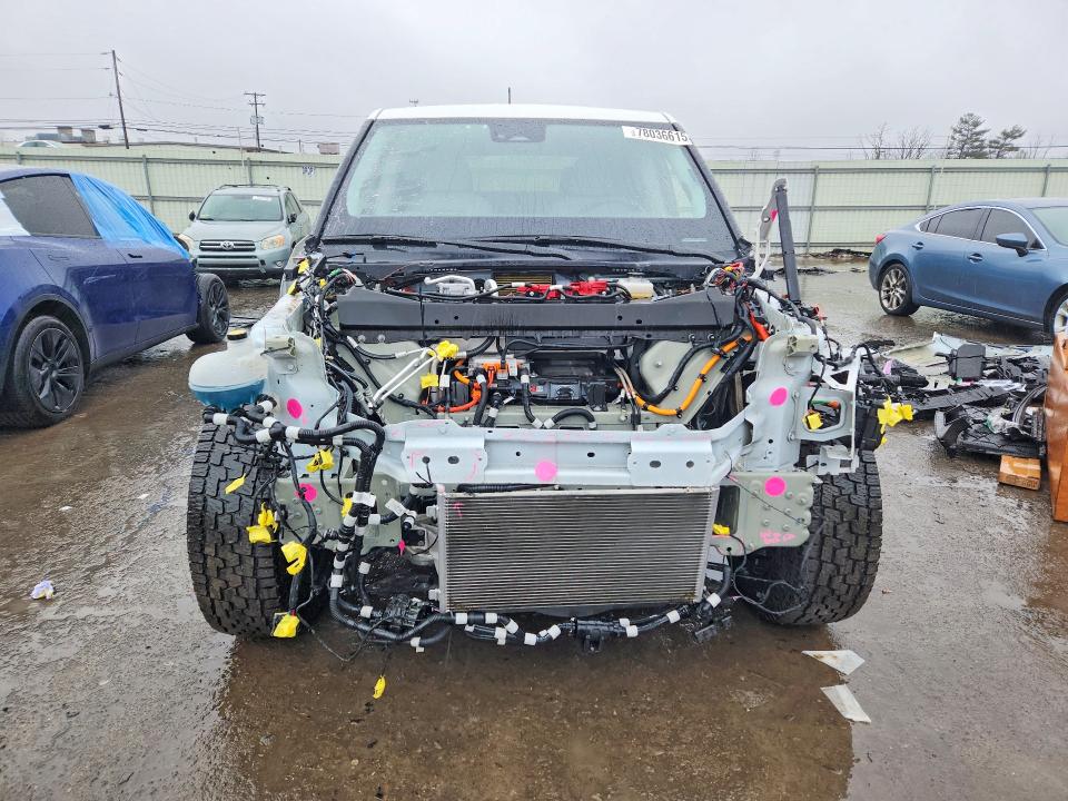 2023 Rivian R1t