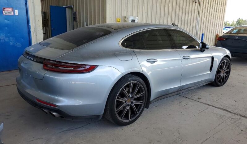
								2018 Porsche Panamera full									