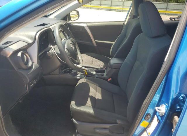 
								2018 Toyota Rav4 full									