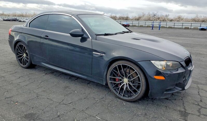 
								2011 BMW M3 full									