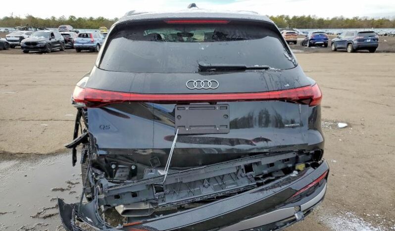 
								2025 Audi Q5 full									