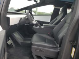 
										2024 Tesla Cybertruck full									