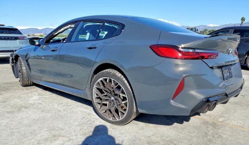
								2025 BMW M8 full									