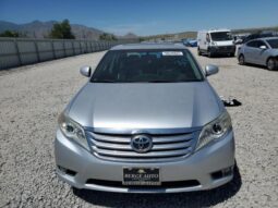 
										2012 Toyota Avalon full									
