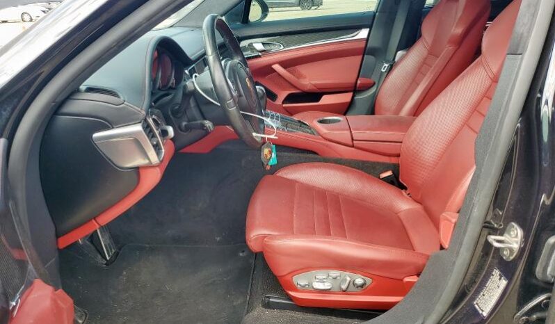 
								2016 Porsche Panamera full									
