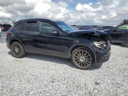 
										2022 Mercedes-benz Glc 300 full									