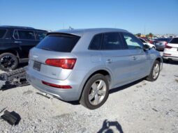 
										2018 Audi Q5 full									