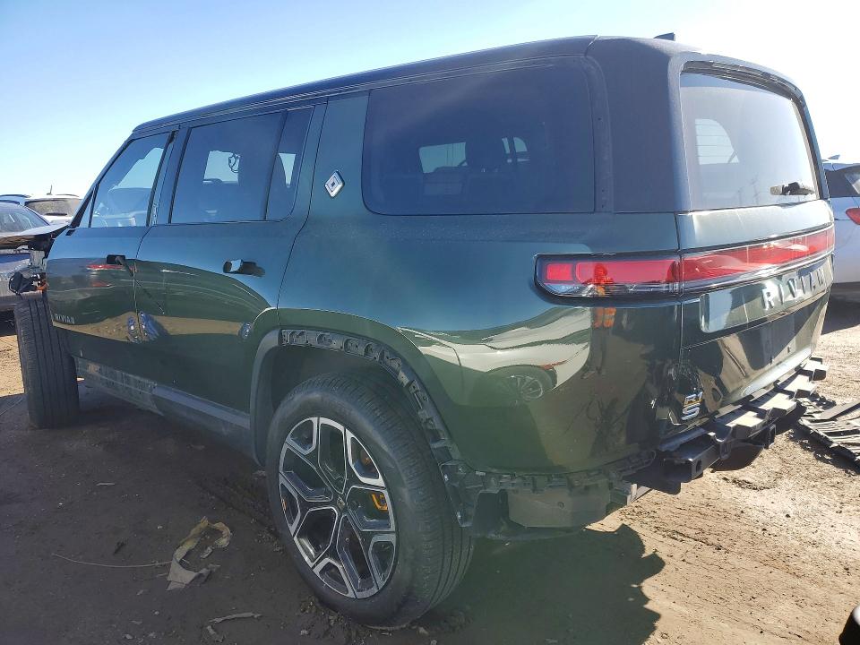 2023 Rivian R1s