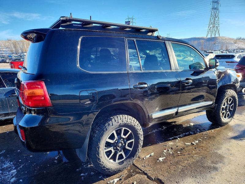 2013 Toyota Land cruiser