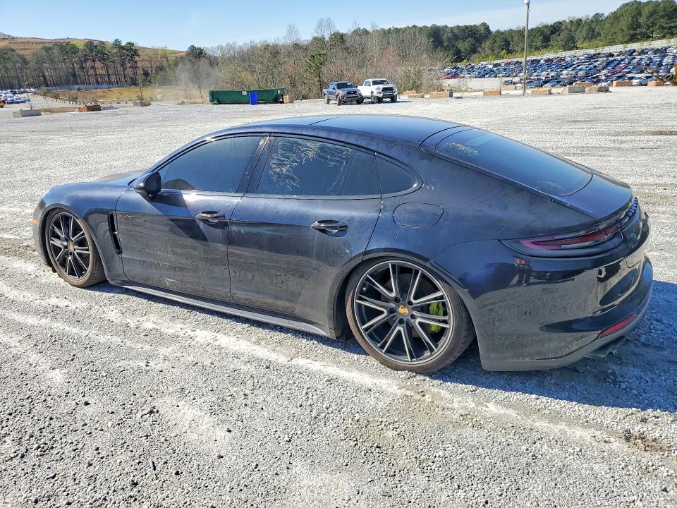 2018 Porsche Panamera