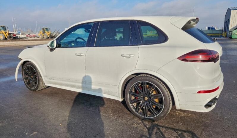 
								2017 Porsche Cayenne full									