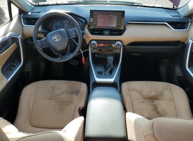 
								2019 Toyota Rav4 full									