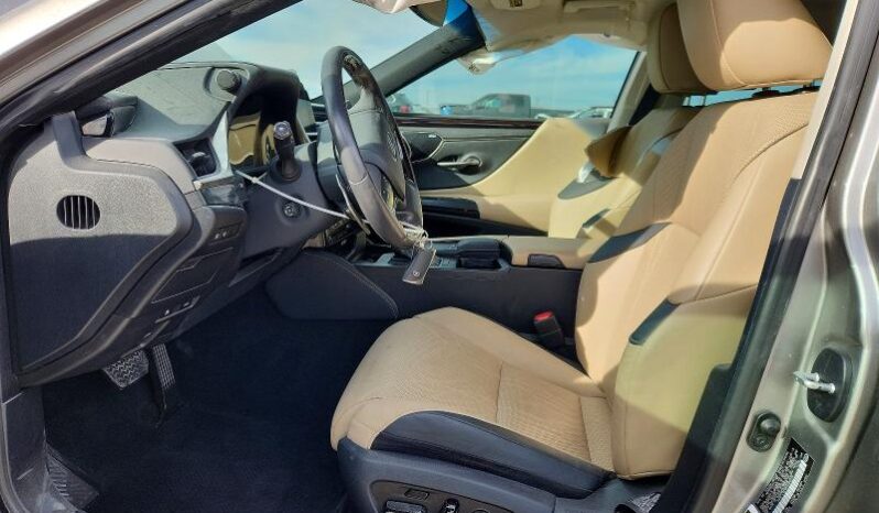 
								2021 Lexus Es 350 full									
