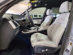 
										2025 BMW X7 full									