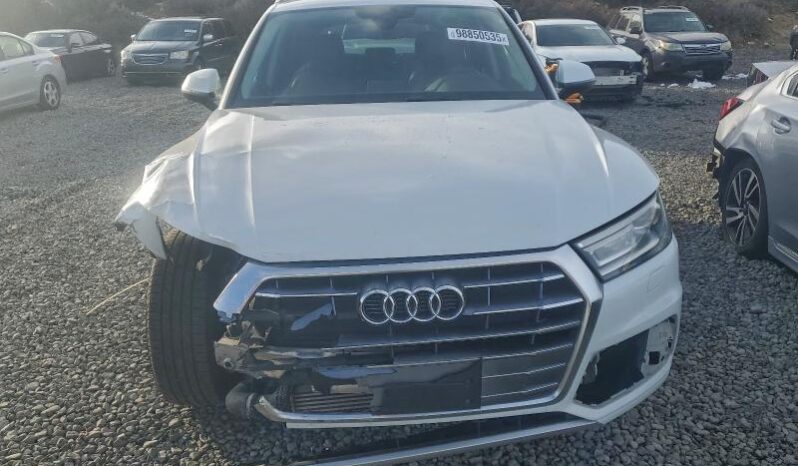 
								2019 Audi Q5 full									