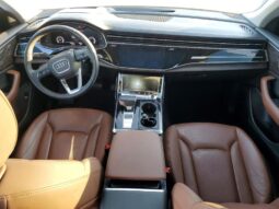 
										2019 Audi Q8 full									