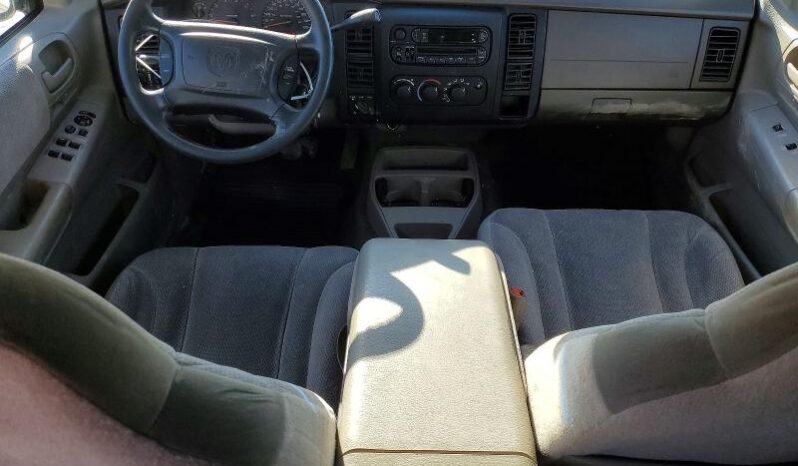 
								2004 Dodge Dakota full									